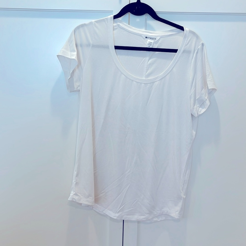 (2) Athleta White Scoop Tee Blk-White
